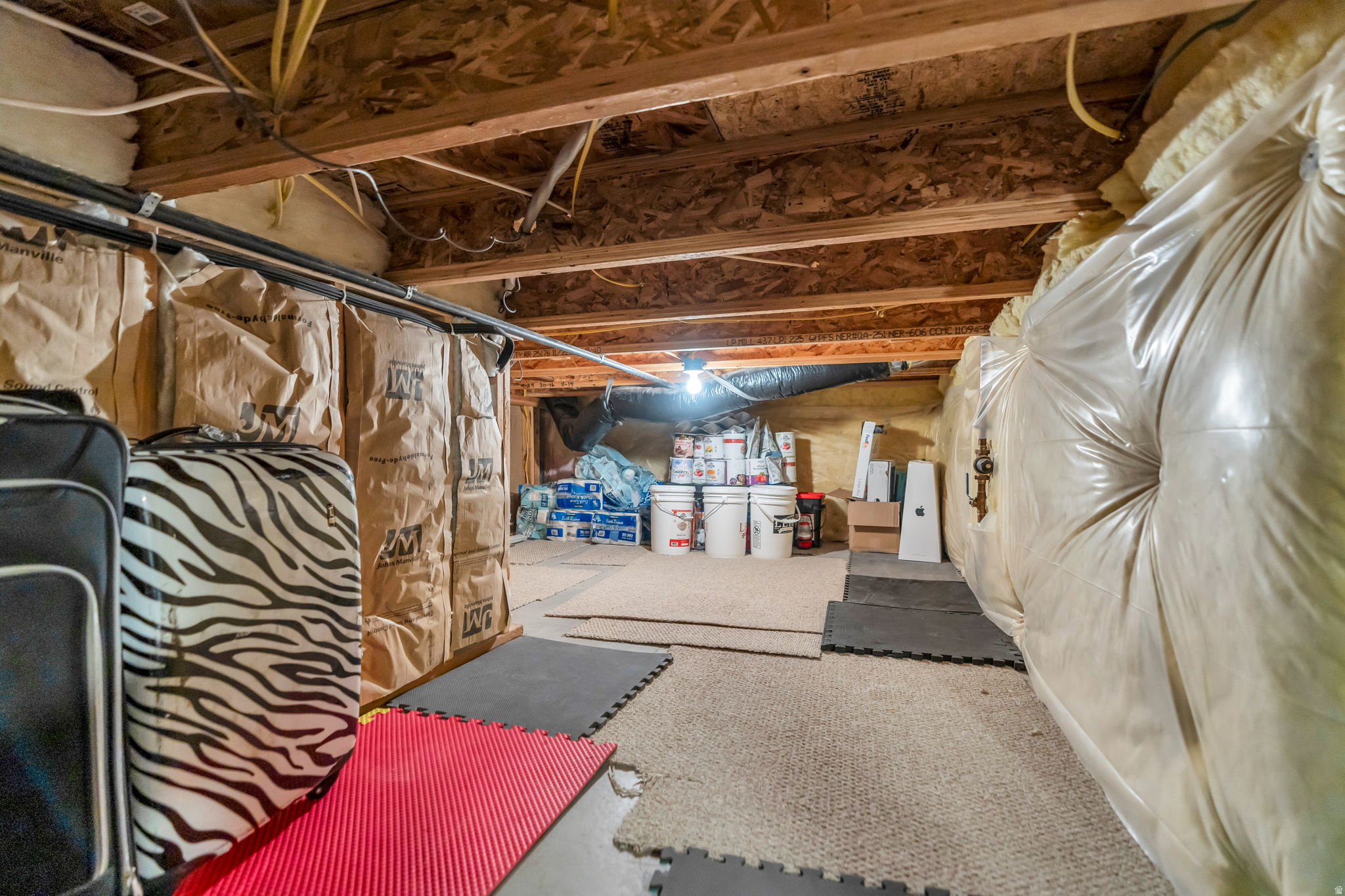 HILL CREEK - Residential