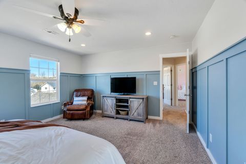 Tiny photo for 1512 N 250 W, Lehi, UT 84043 (MLS # 2144339)