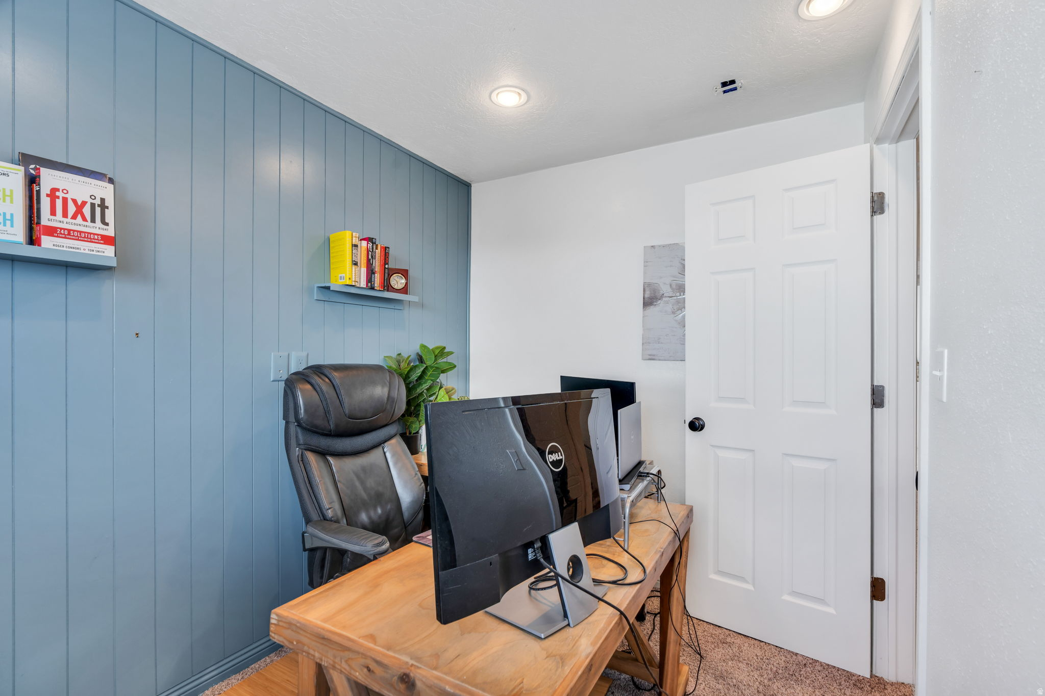 HILL CREEK - Residential