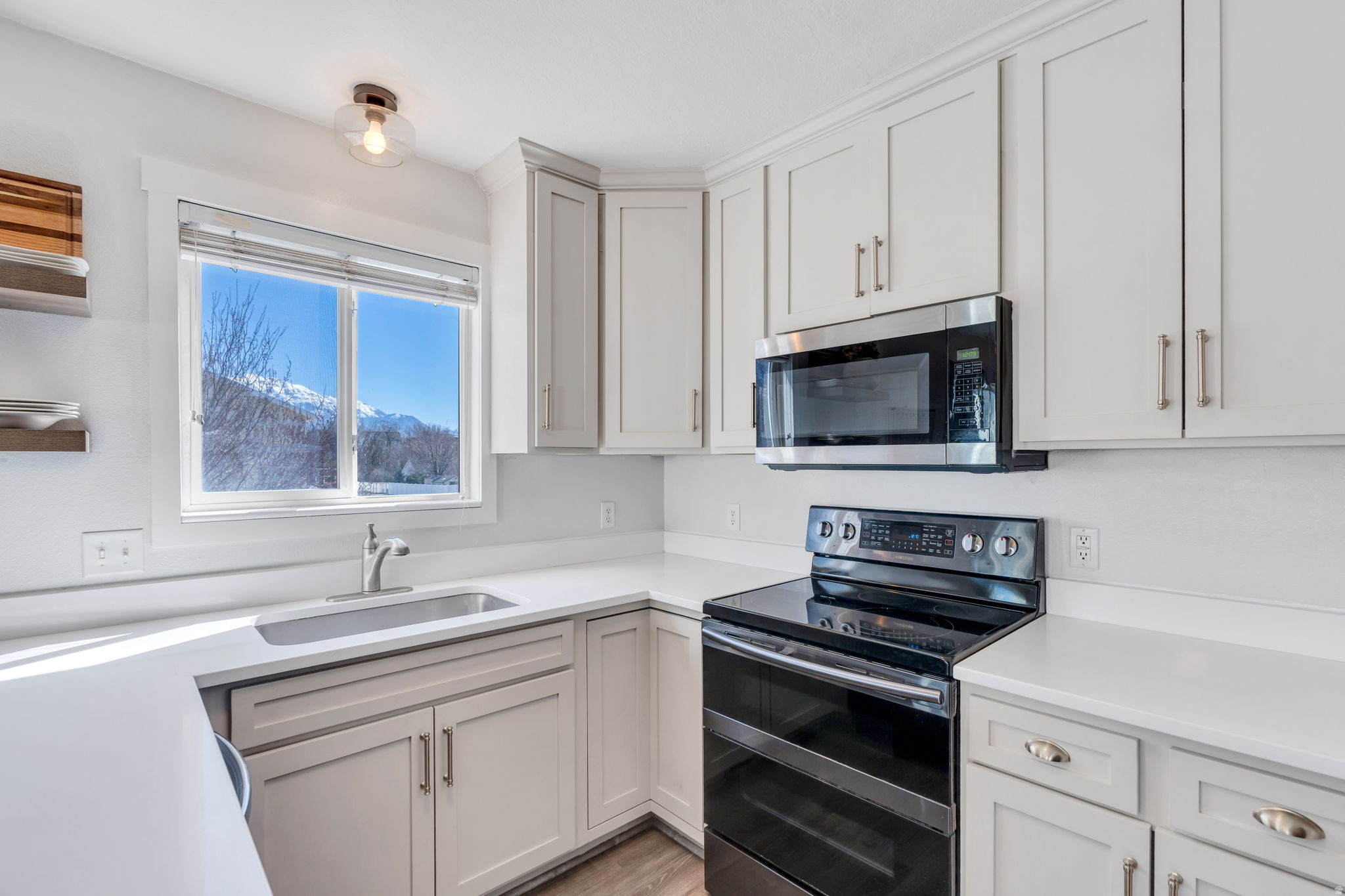 HILL CREEK - Residential