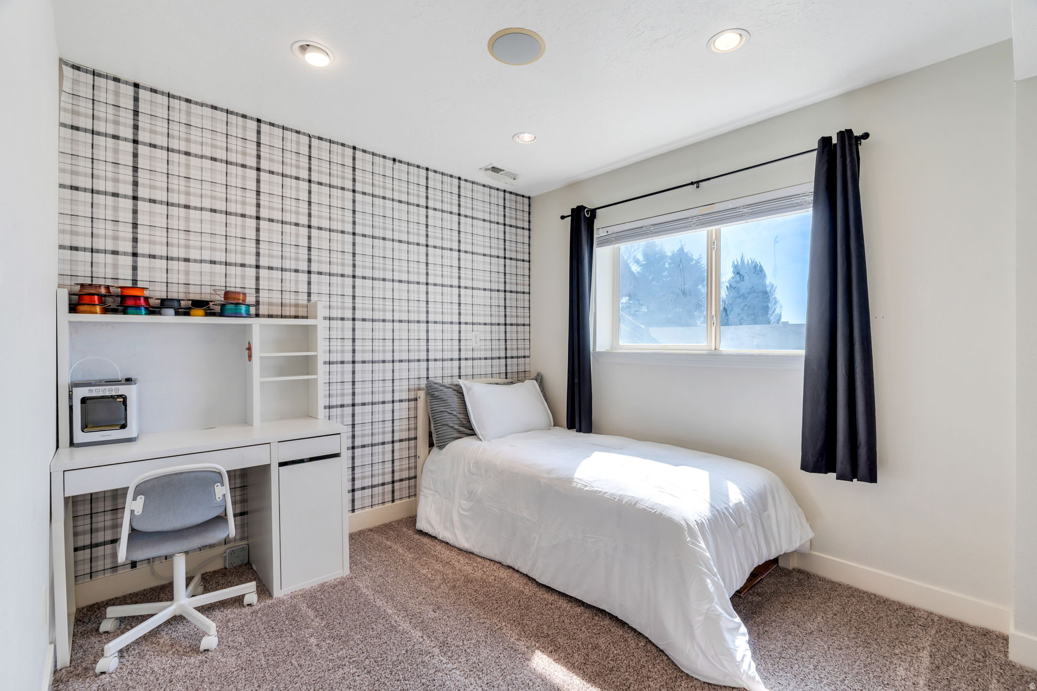 HILL CREEK - Residential