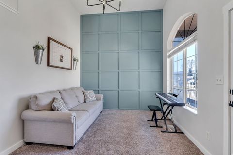 Tiny photo for 1512 N 250 W, Lehi, UT 84043 (MLS # 2144339)