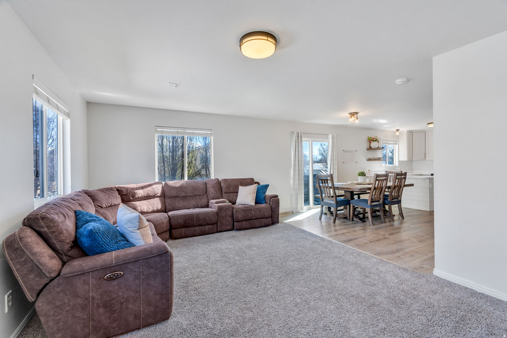 HILL CREEK - Residential