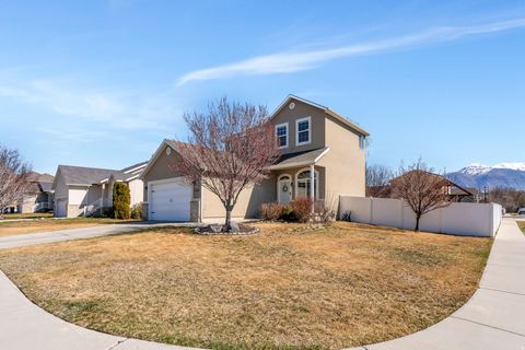 Tiny photo for 1512 N 250 W, Lehi, UT 84043 (MLS # 2144339)