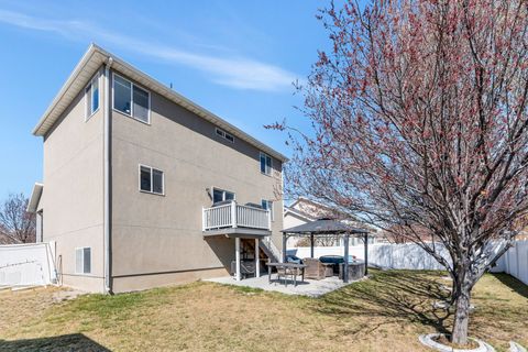 Tiny photo for 1512 N 250 W, Lehi, UT 84043 (MLS # 2144339)