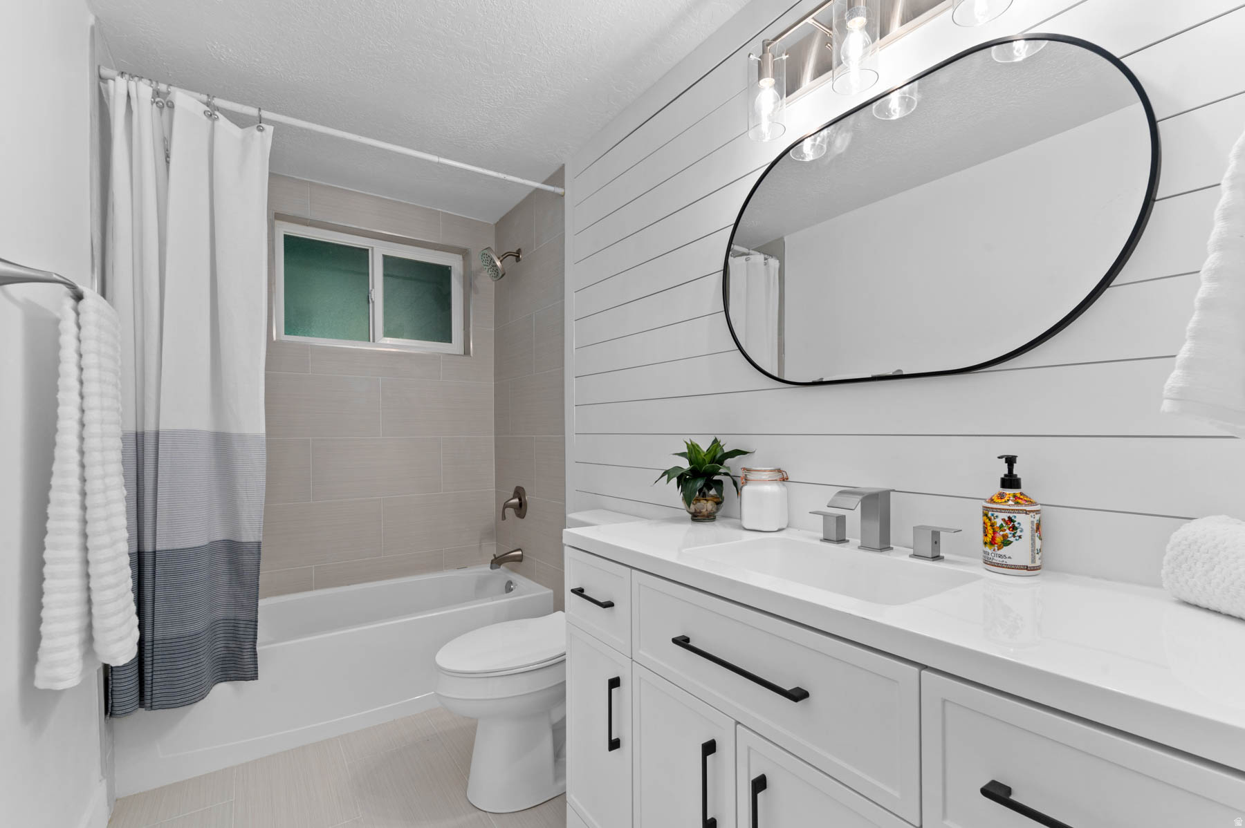 CAMELOT SUB - Residential