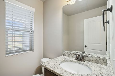 Tiny photo for 1158 S 1375 W, Clearfield, UT 84015 (MLS # 2122482)