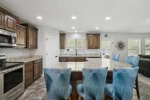 Tiny photo for 1158 S 1375 W, Clearfield, UT 84015 (MLS # 2122482)