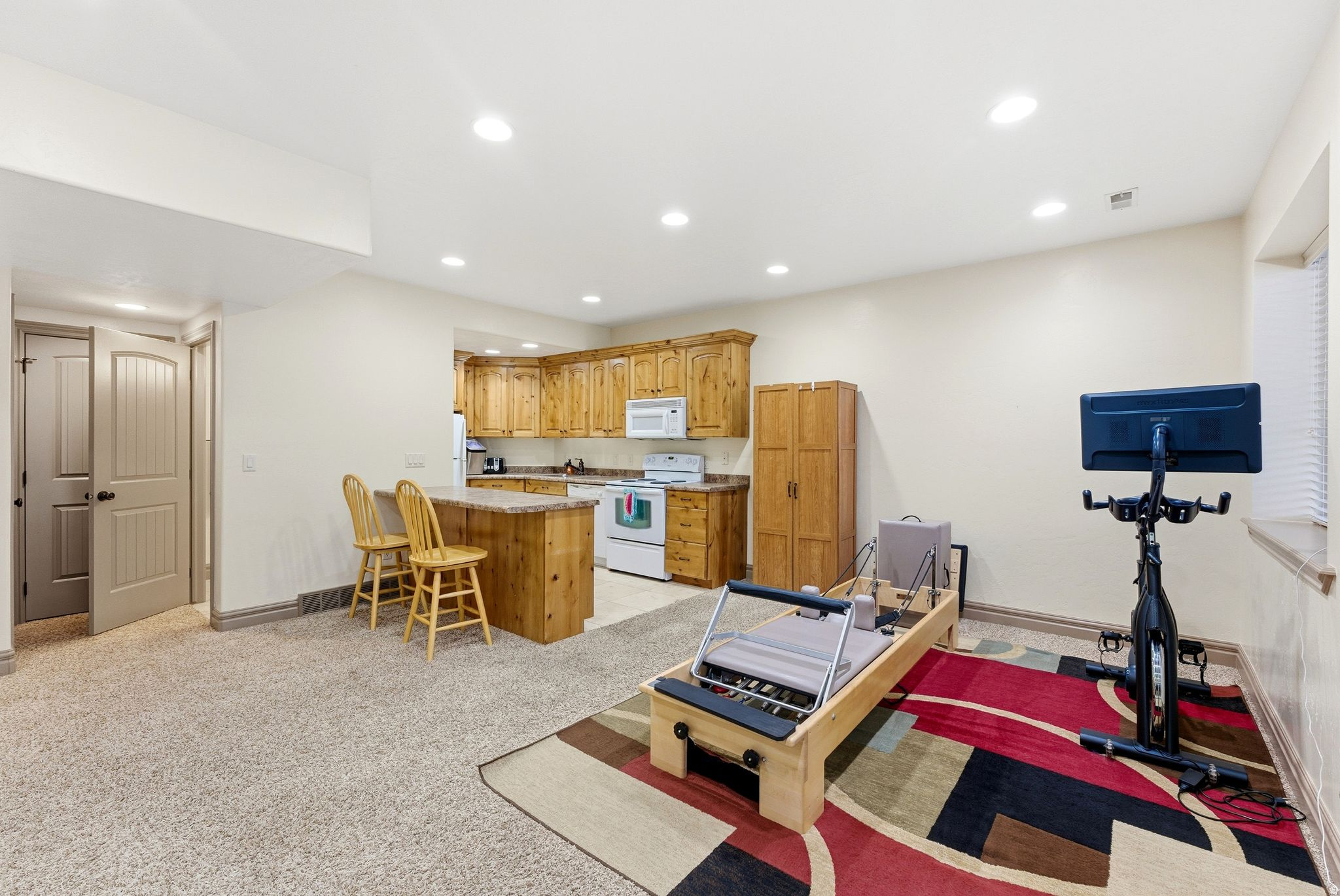 CASCADE COVE - Residential