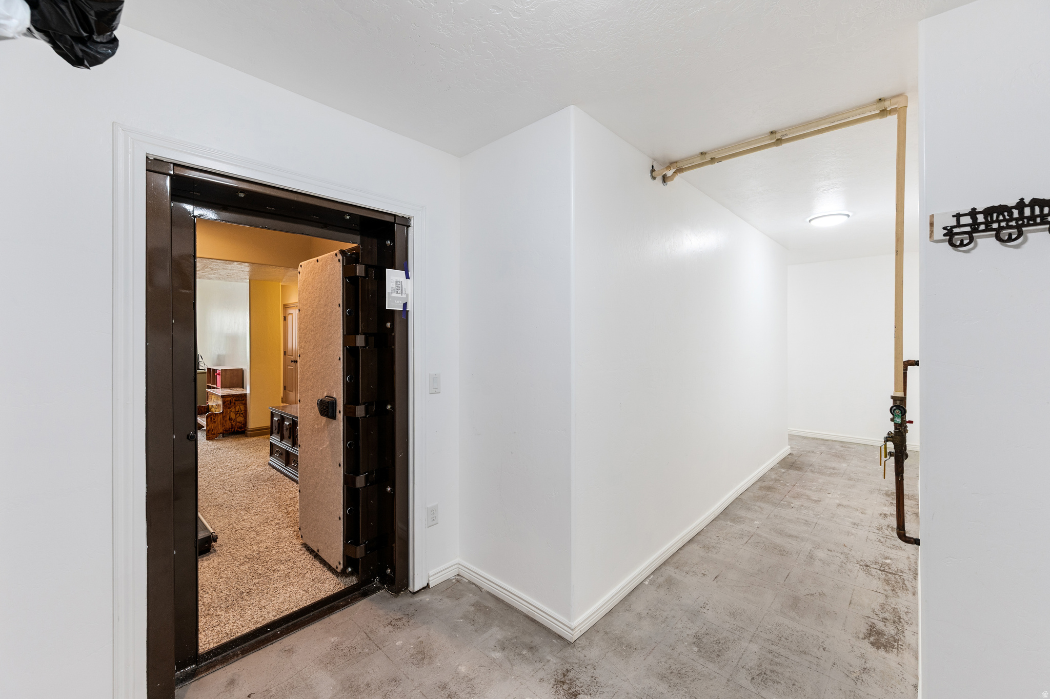 CASCADE COVE - Residential