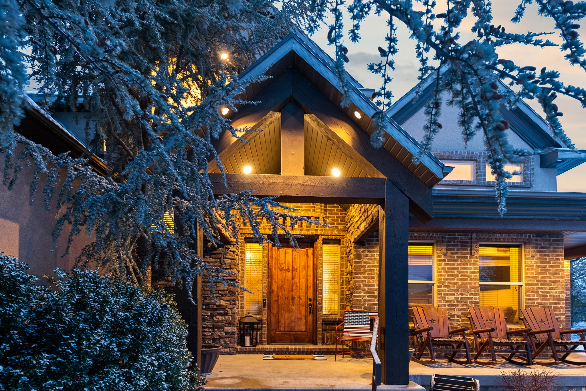 CASCADE COVE - Residential