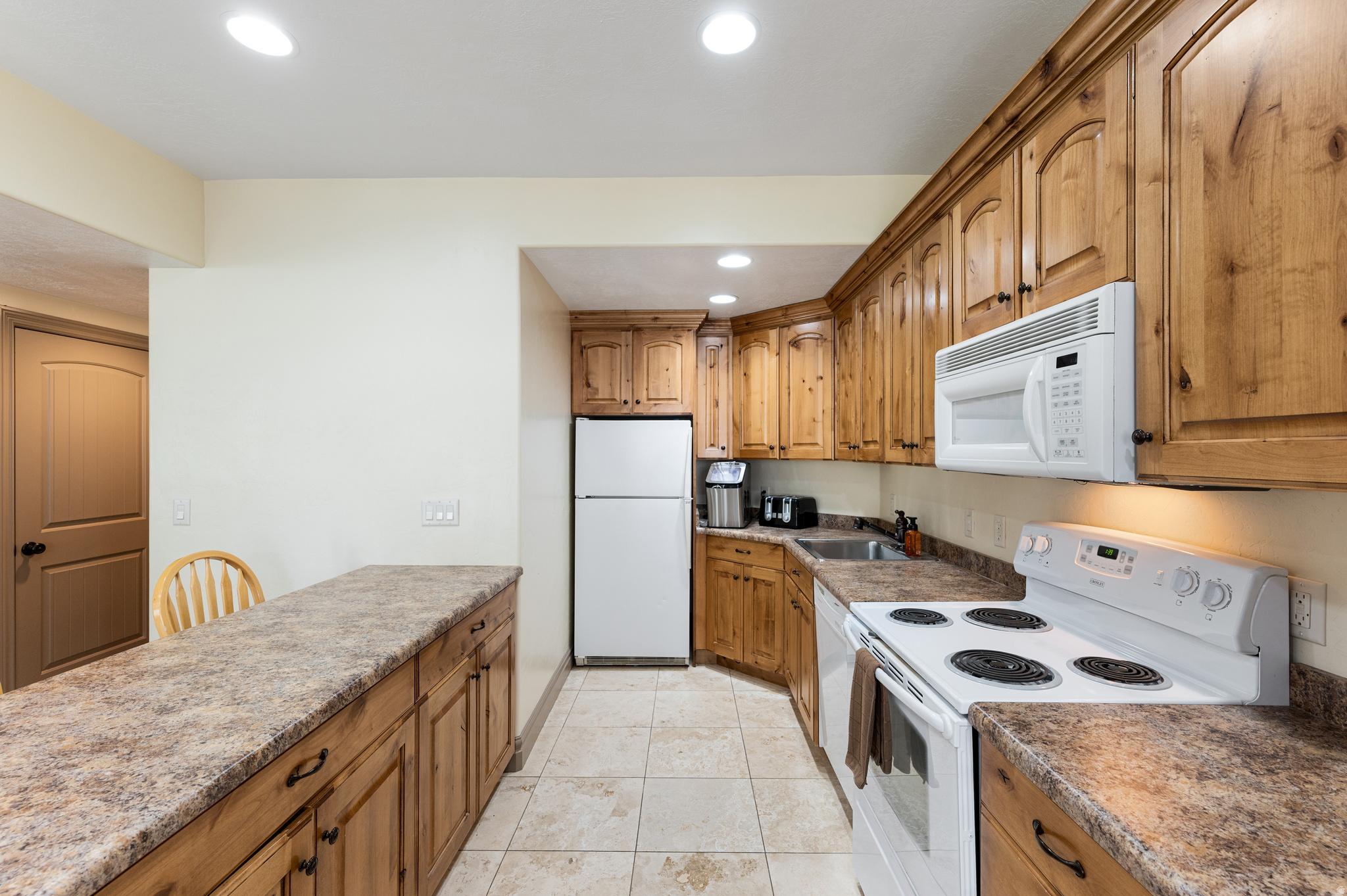 CASCADE COVE - Residential