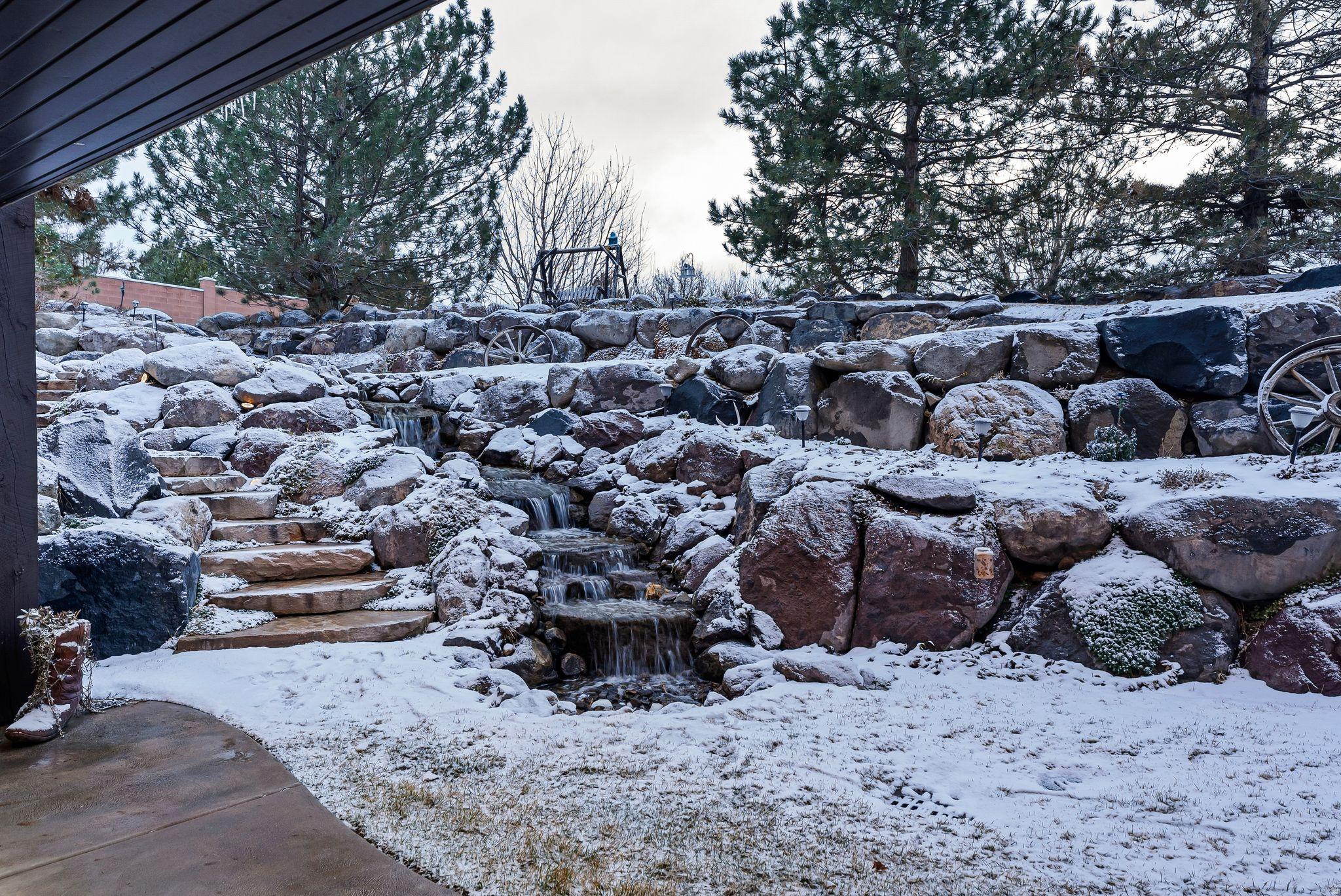 CASCADE COVE - Residential