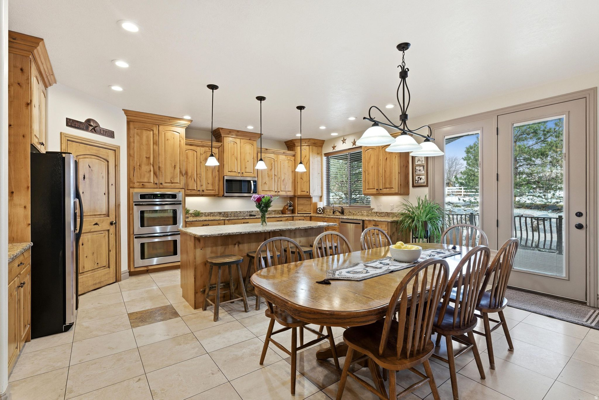 CASCADE COVE - Residential