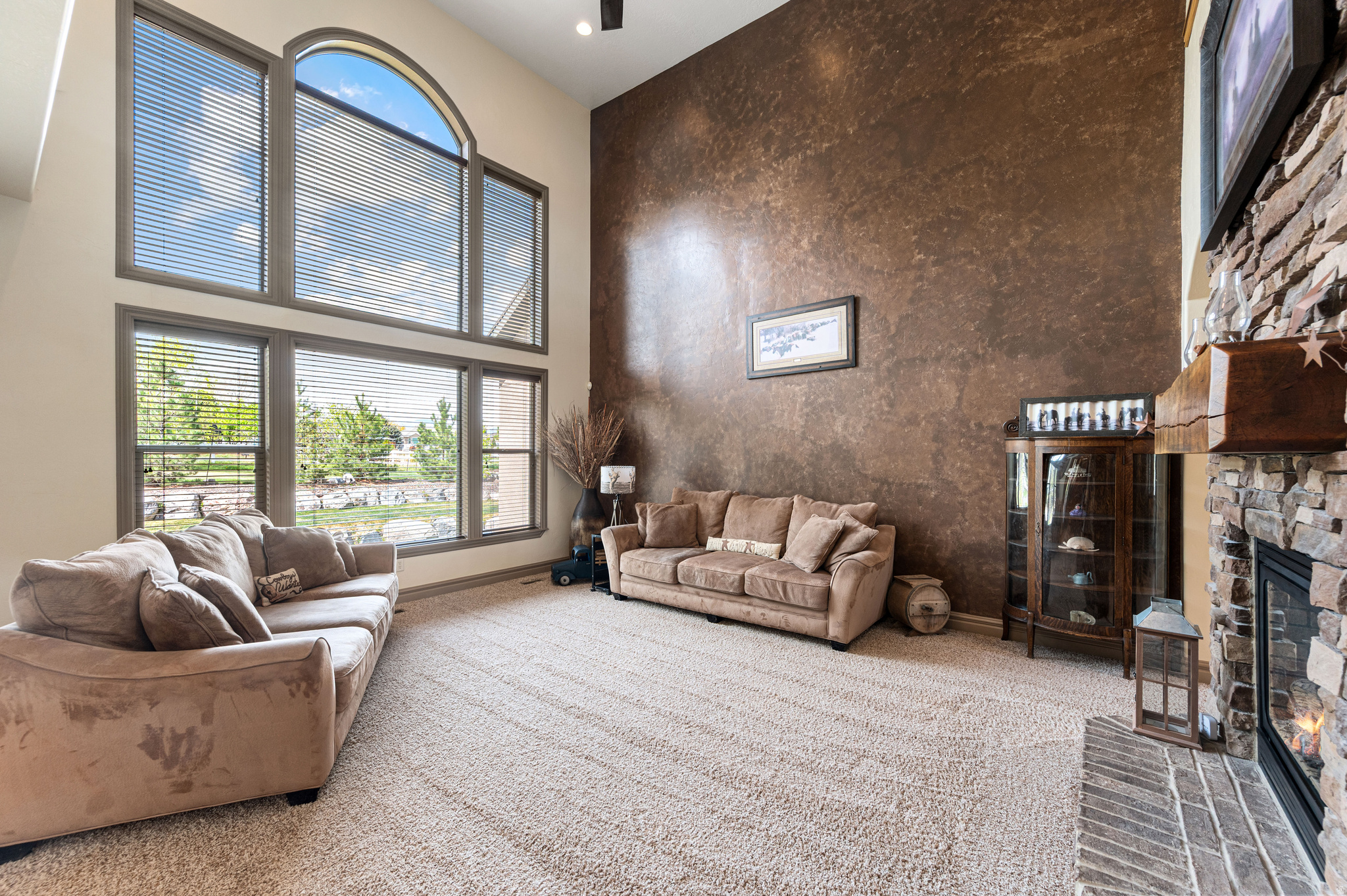 CASCADE COVE - Residential