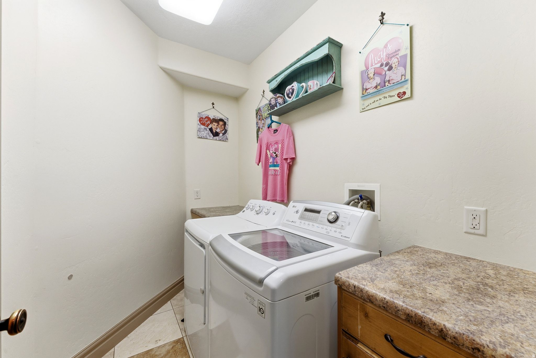 CASCADE COVE - Residential