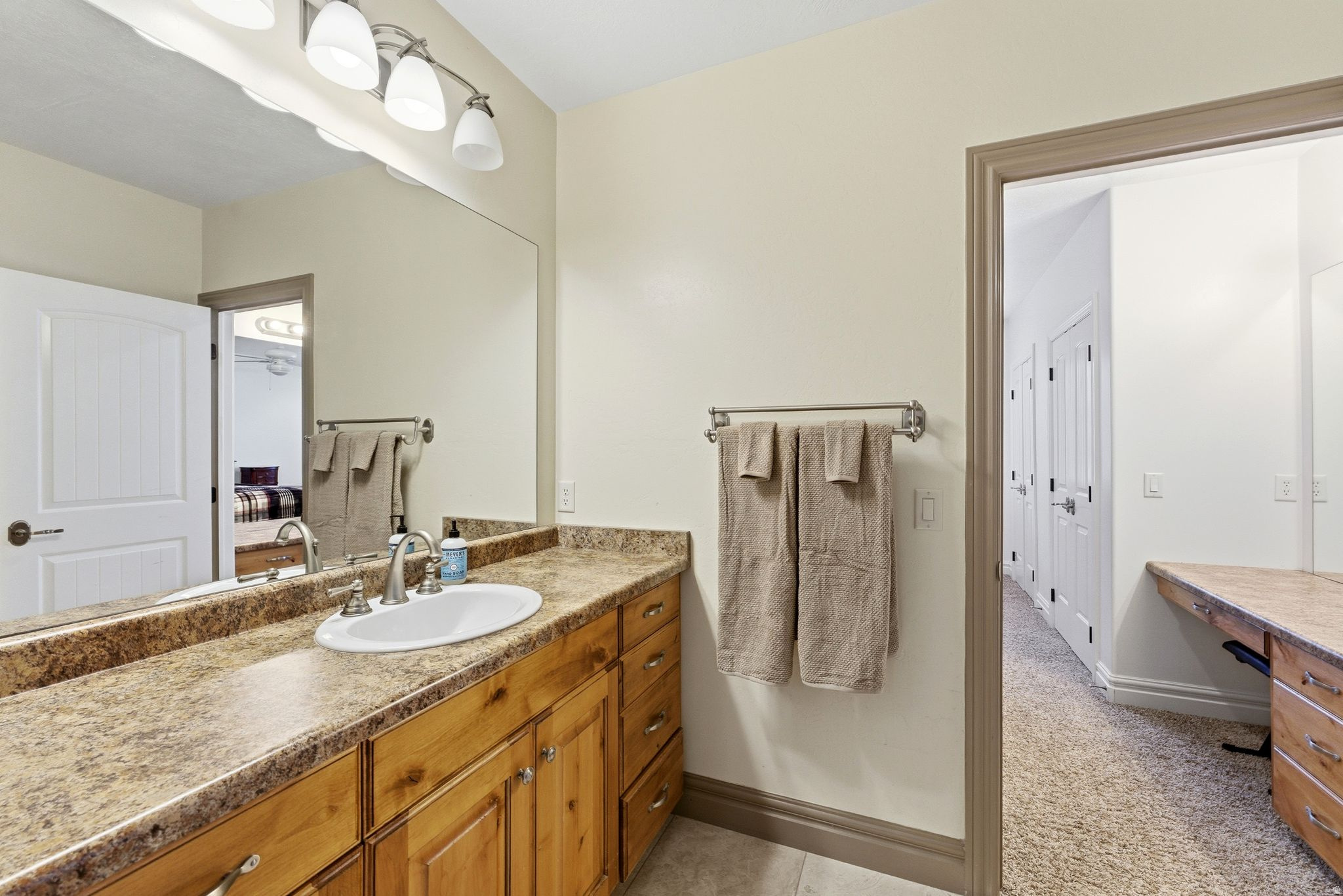 CASCADE COVE - Residential