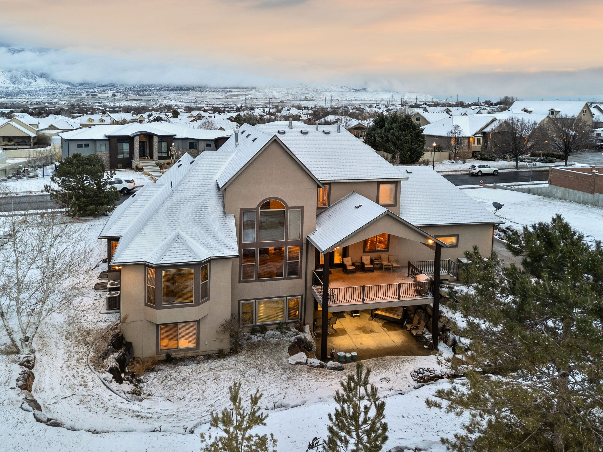 CASCADE COVE - Residential