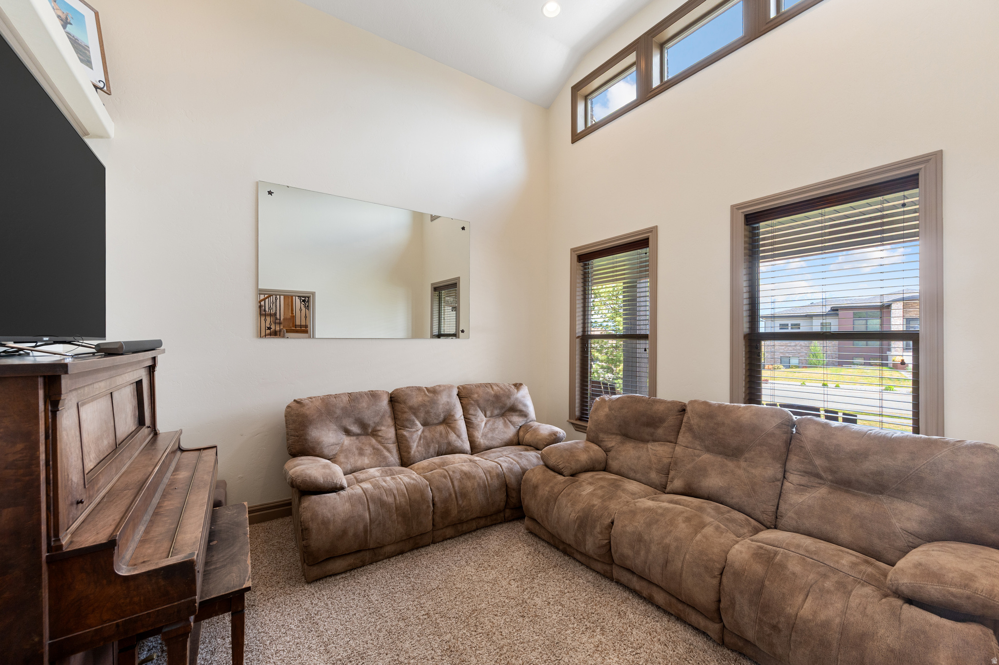 CASCADE COVE - Residential