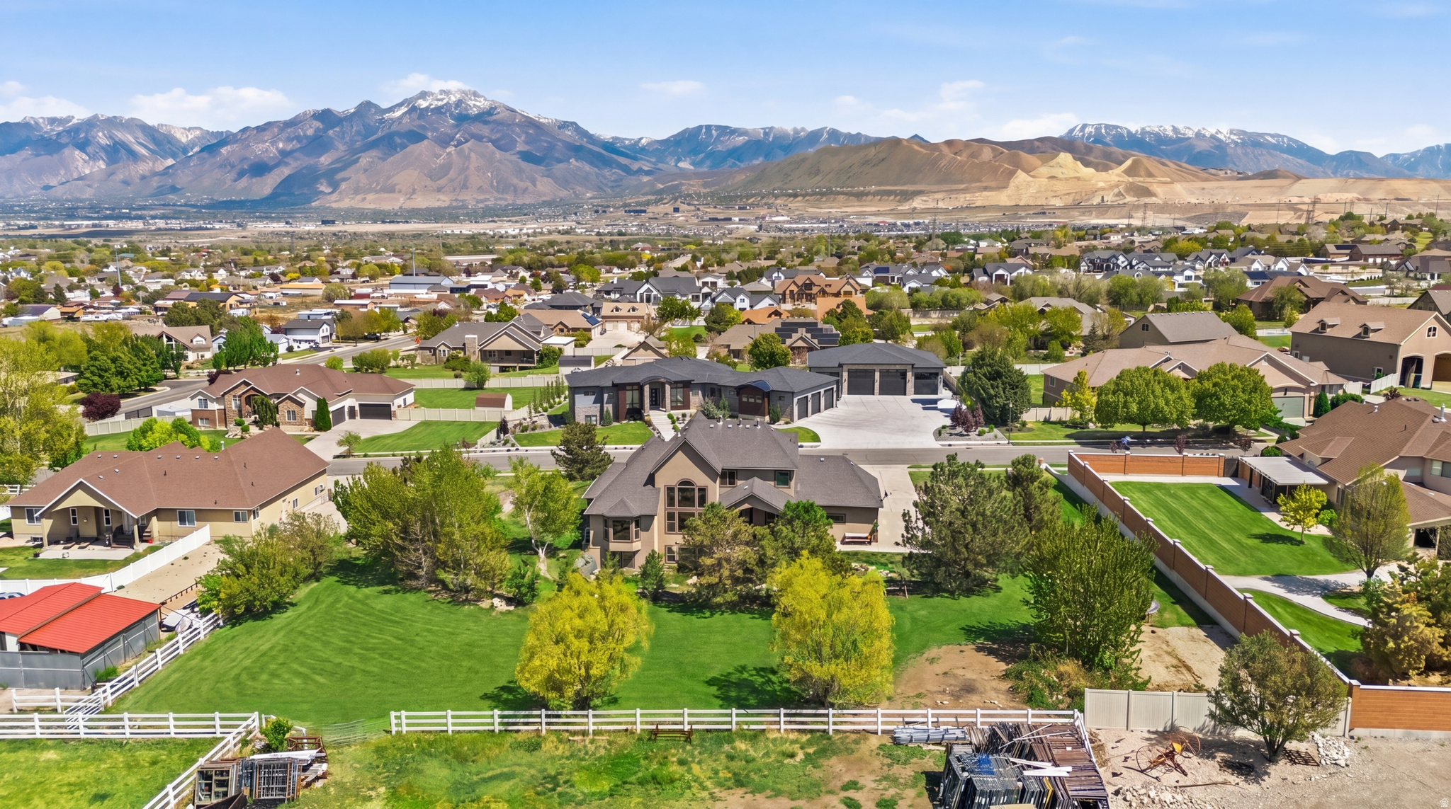 CASCADE COVE - Residential