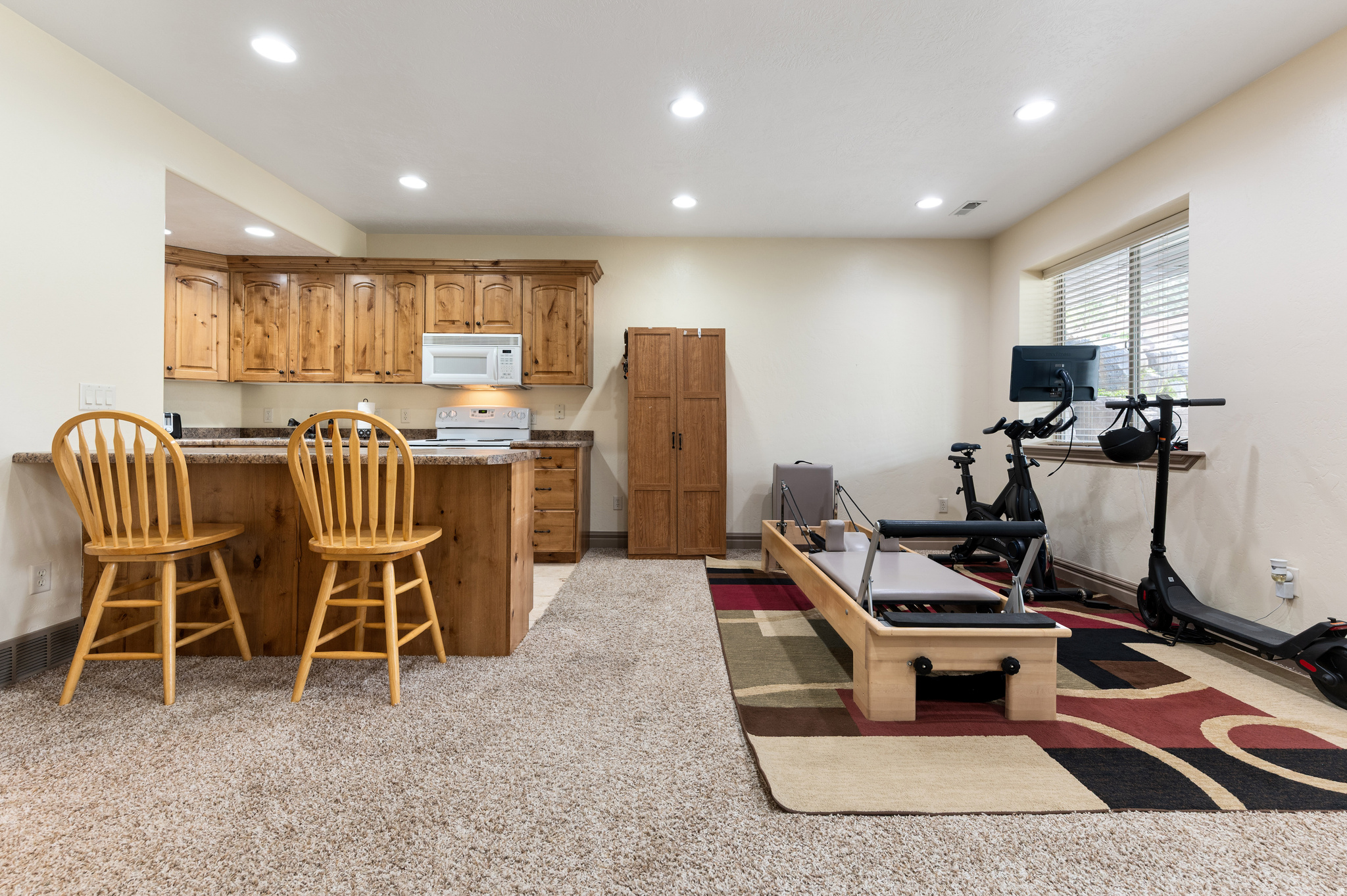 CASCADE COVE - Residential