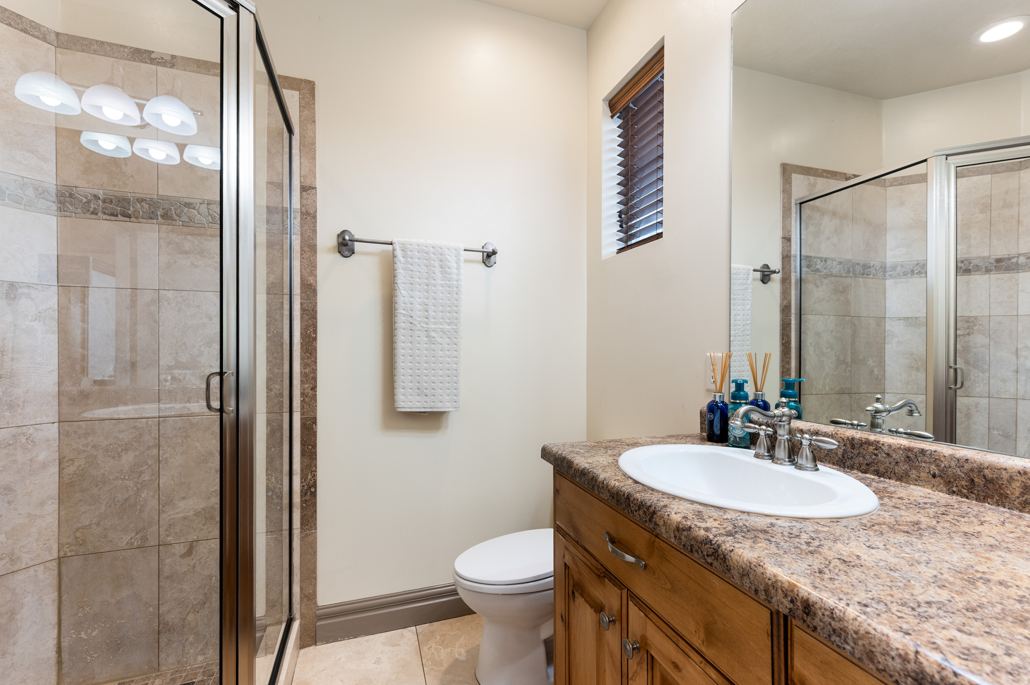 CASCADE COVE - Residential