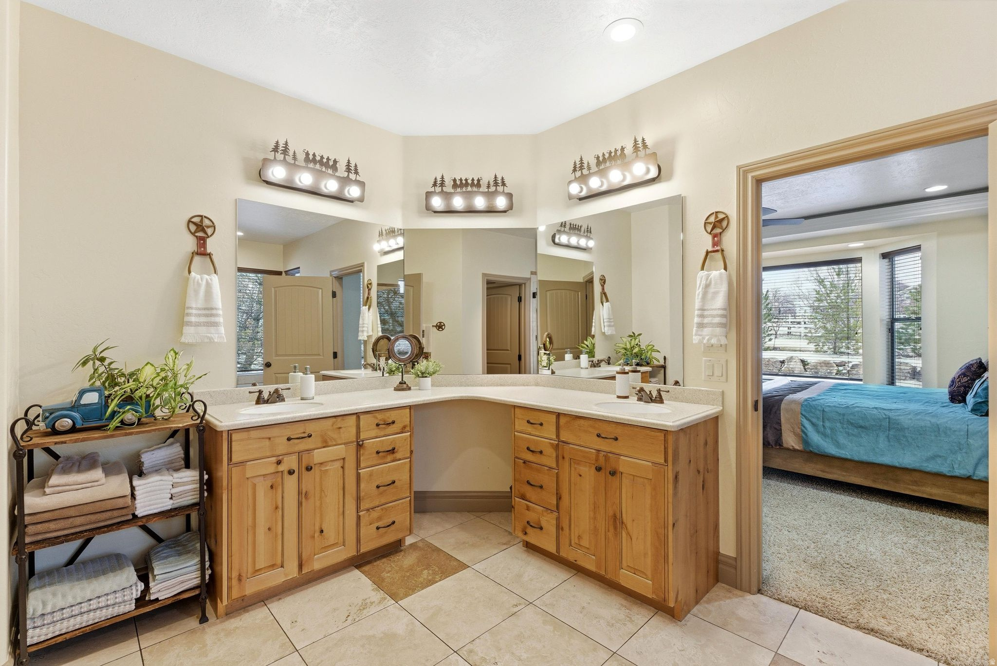 CASCADE COVE - Residential