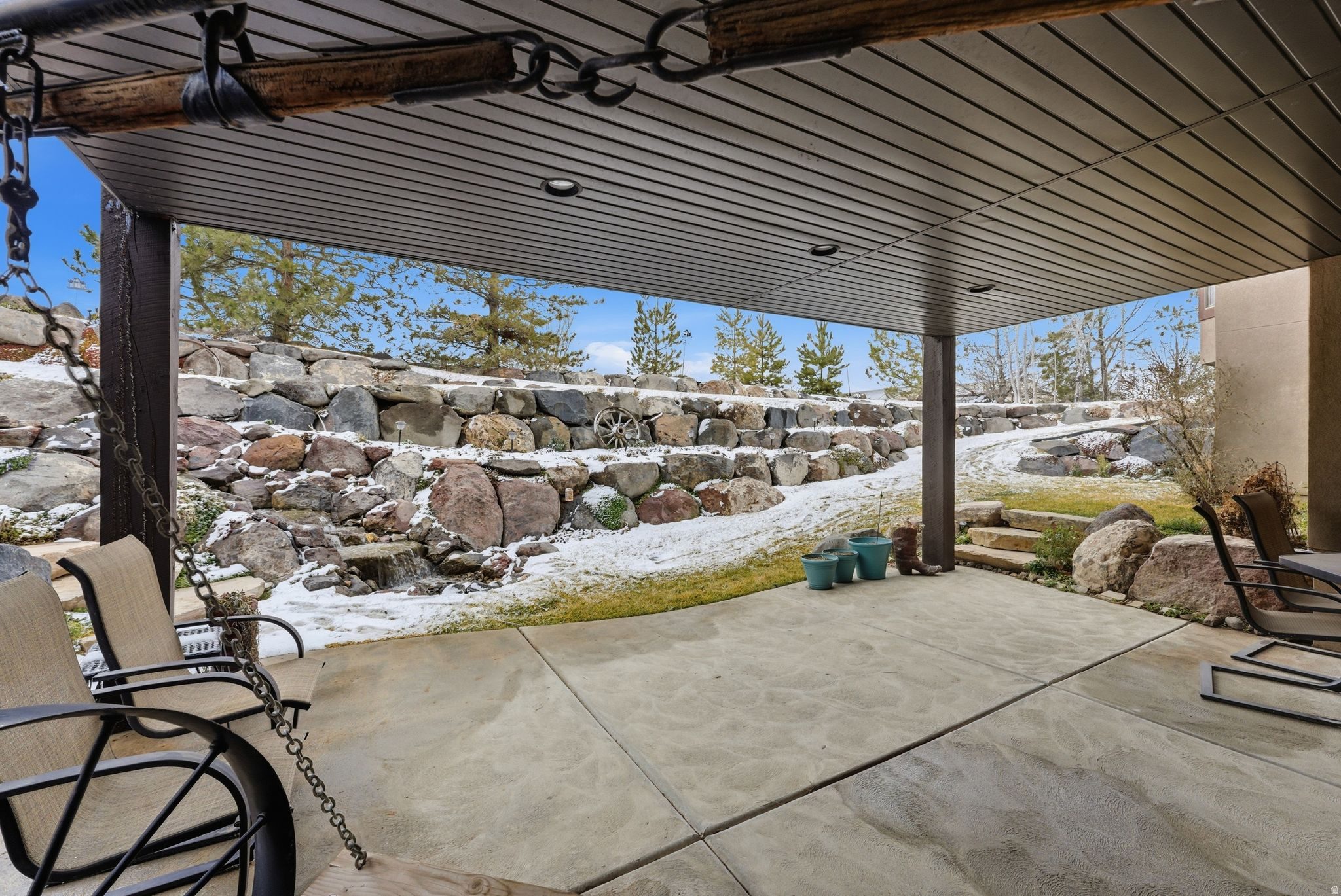 CASCADE COVE - Residential