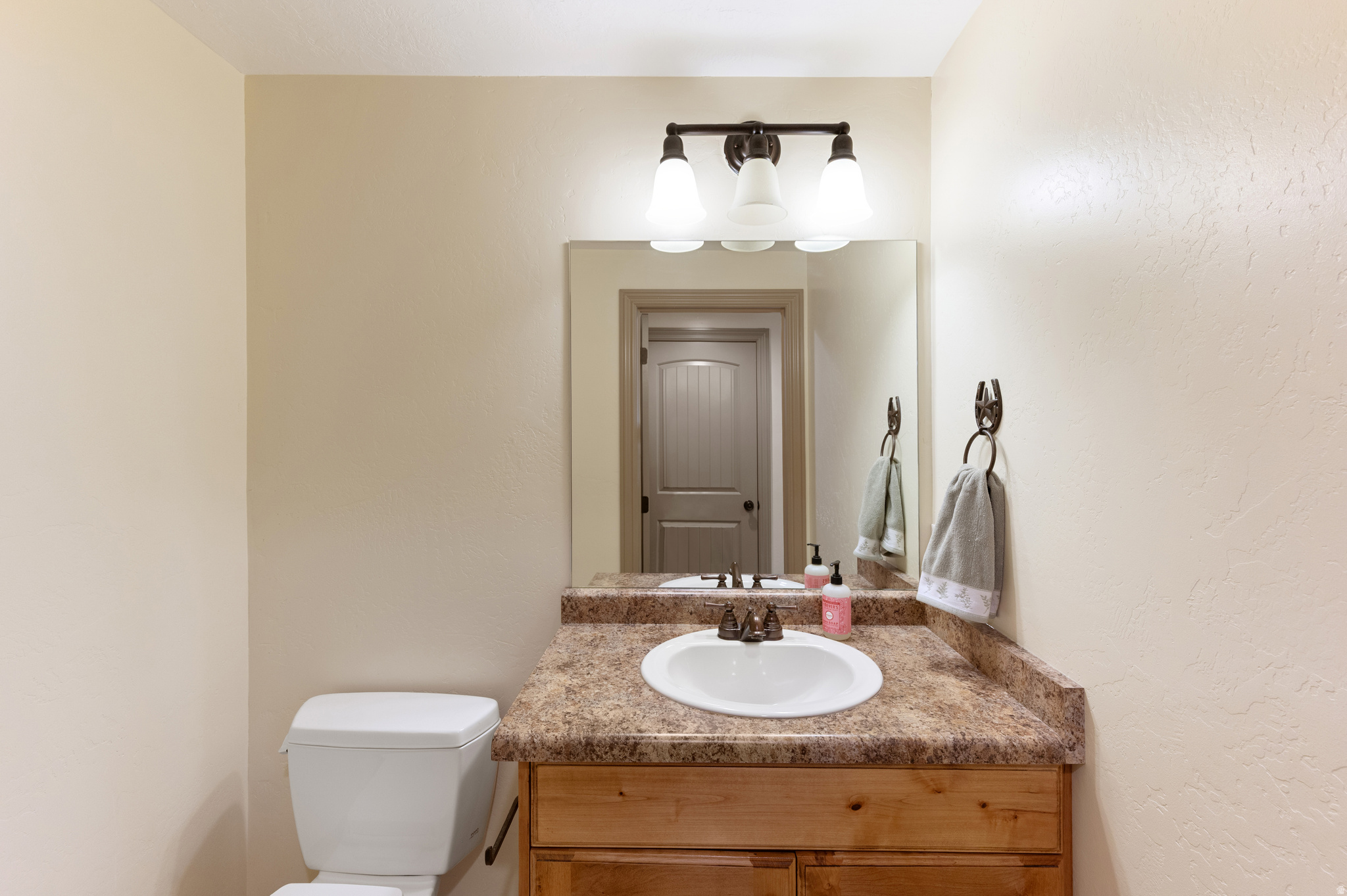 CASCADE COVE - Residential