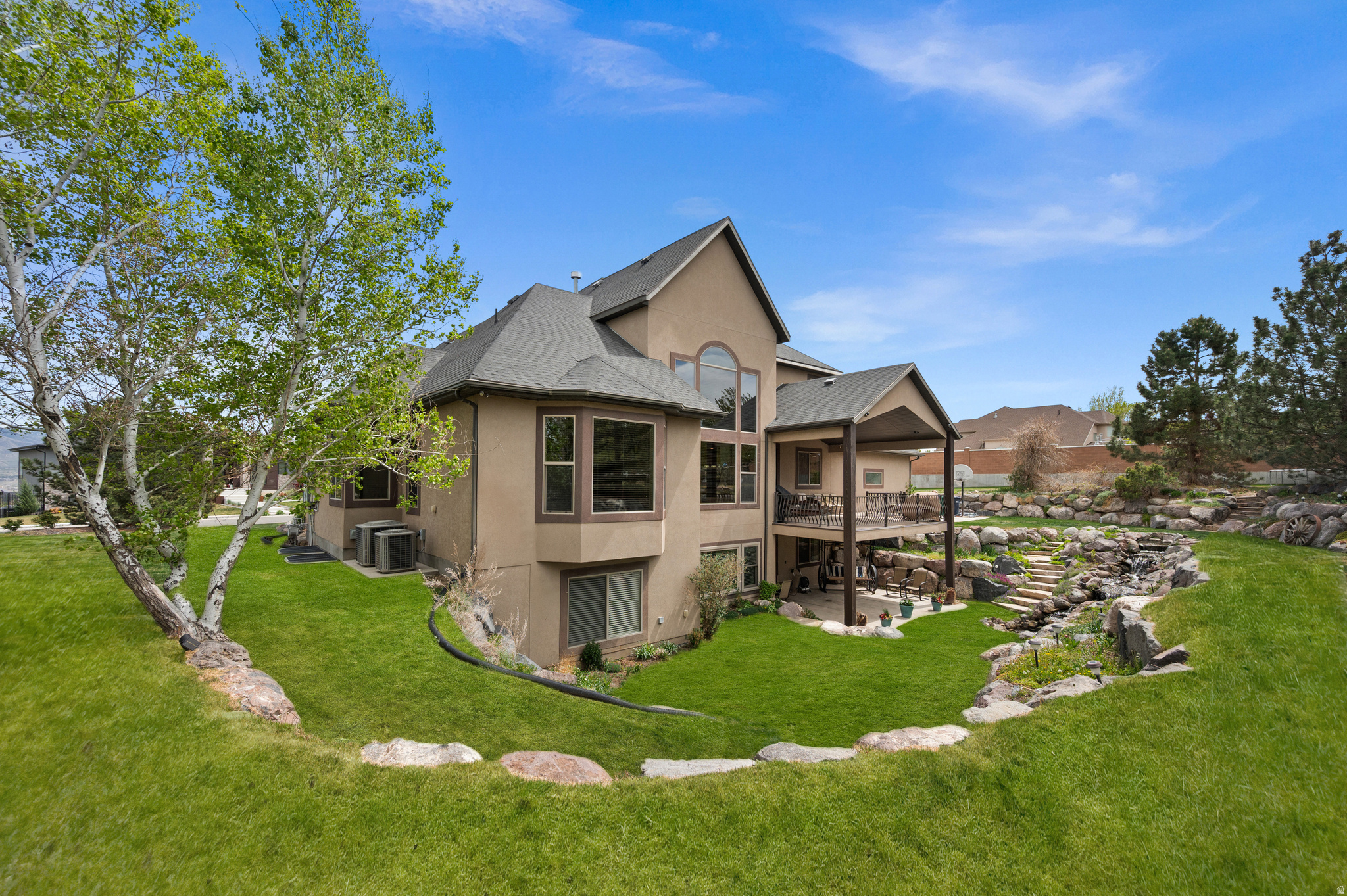 CASCADE COVE - Residential