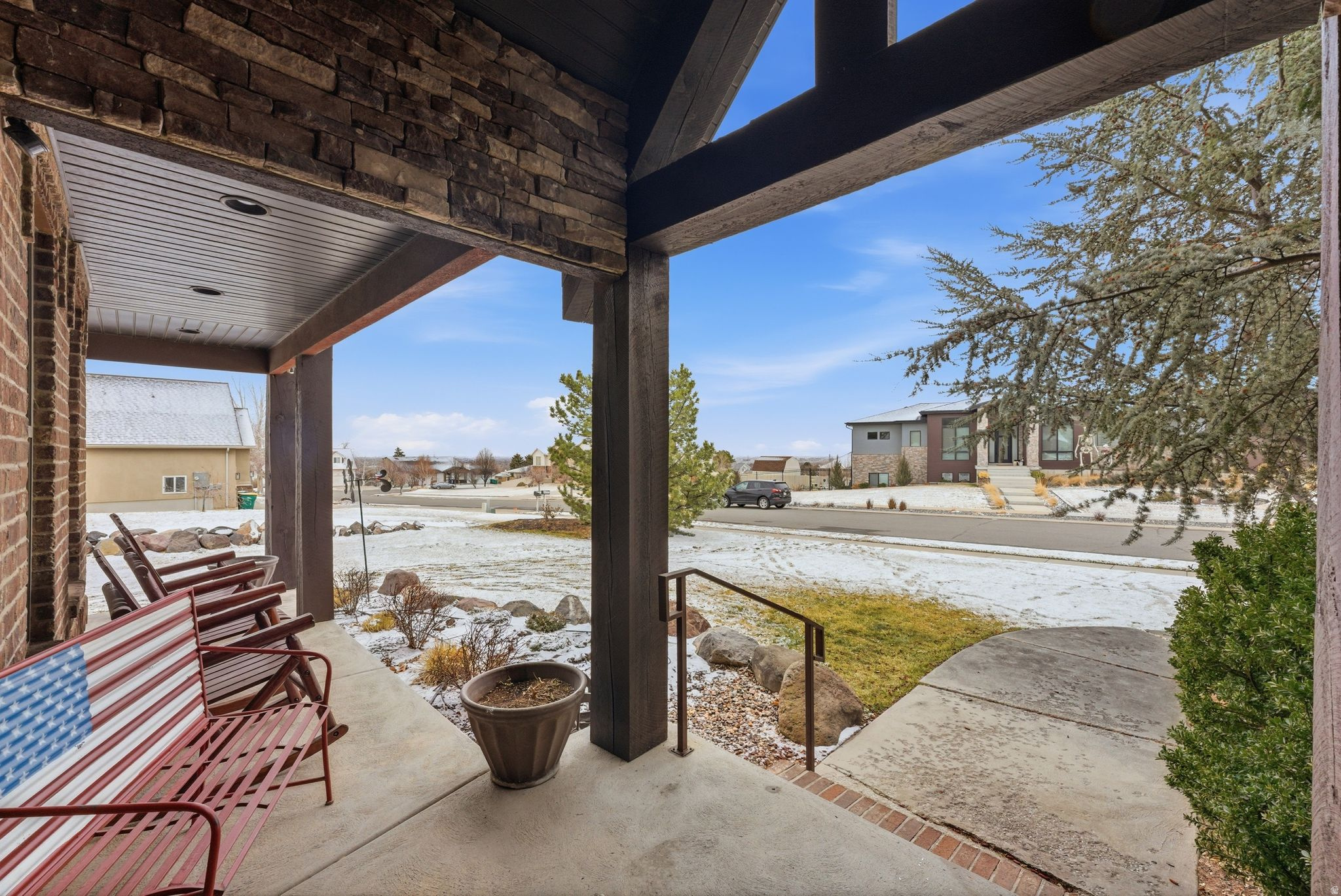 CASCADE COVE - Residential