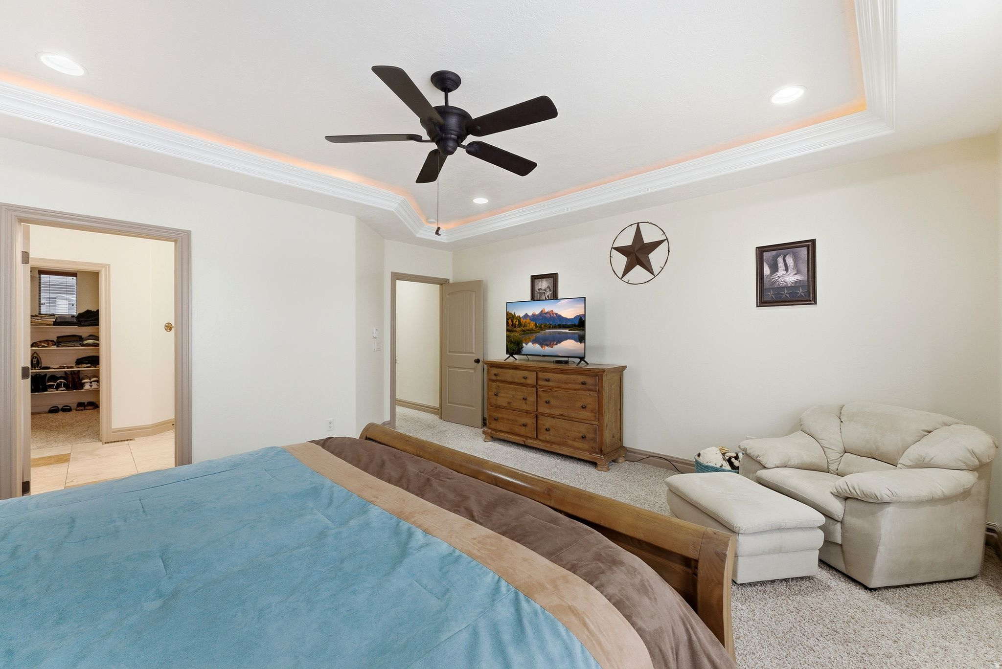 CASCADE COVE - Residential