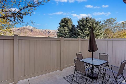 Tiny photo for 270 E 2275 N #33, North Ogden, UT 84414 (MLS # 2113306)
