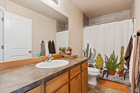 Tiny photo for 270 E 2275 N #33, North Ogden, UT 84414 (MLS # 2113306)