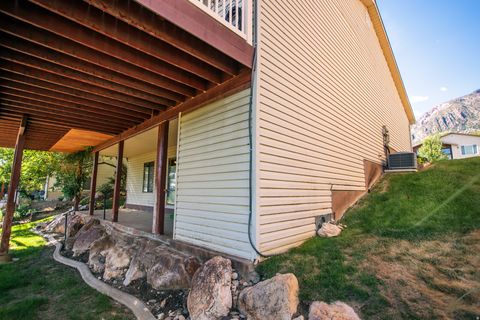 Tiny photo for 389 E 3350 N, North Ogden, UT 84414 (MLS # 2169124)