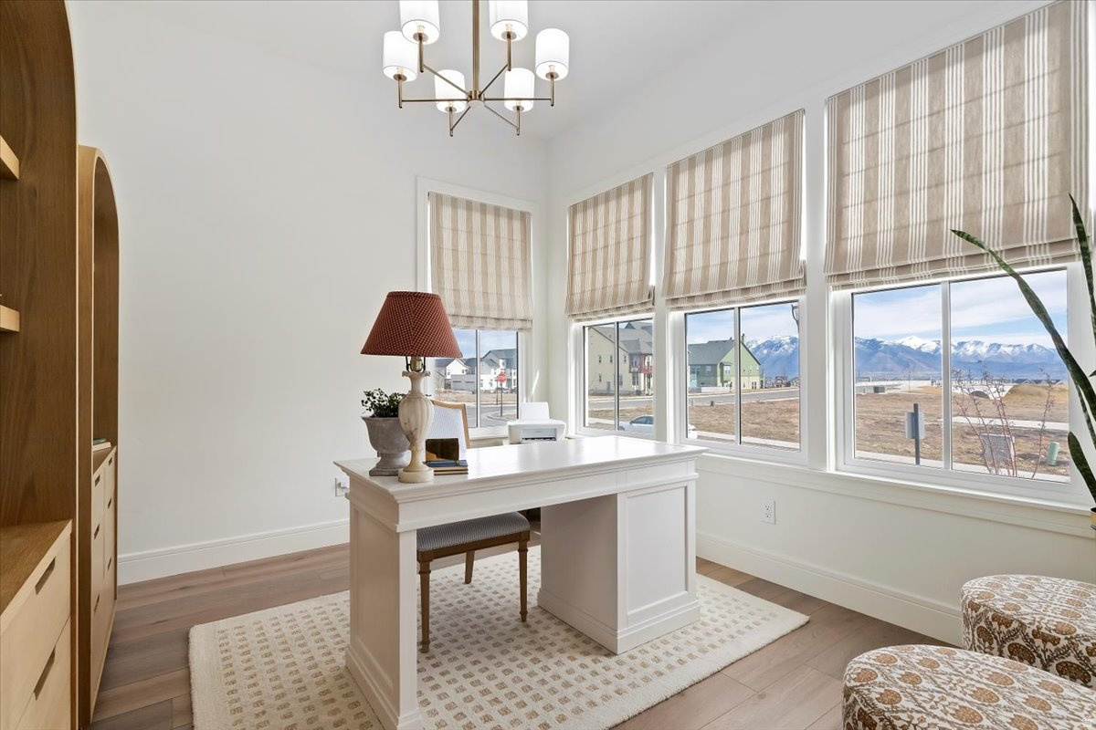 DAYBREAK - Residential