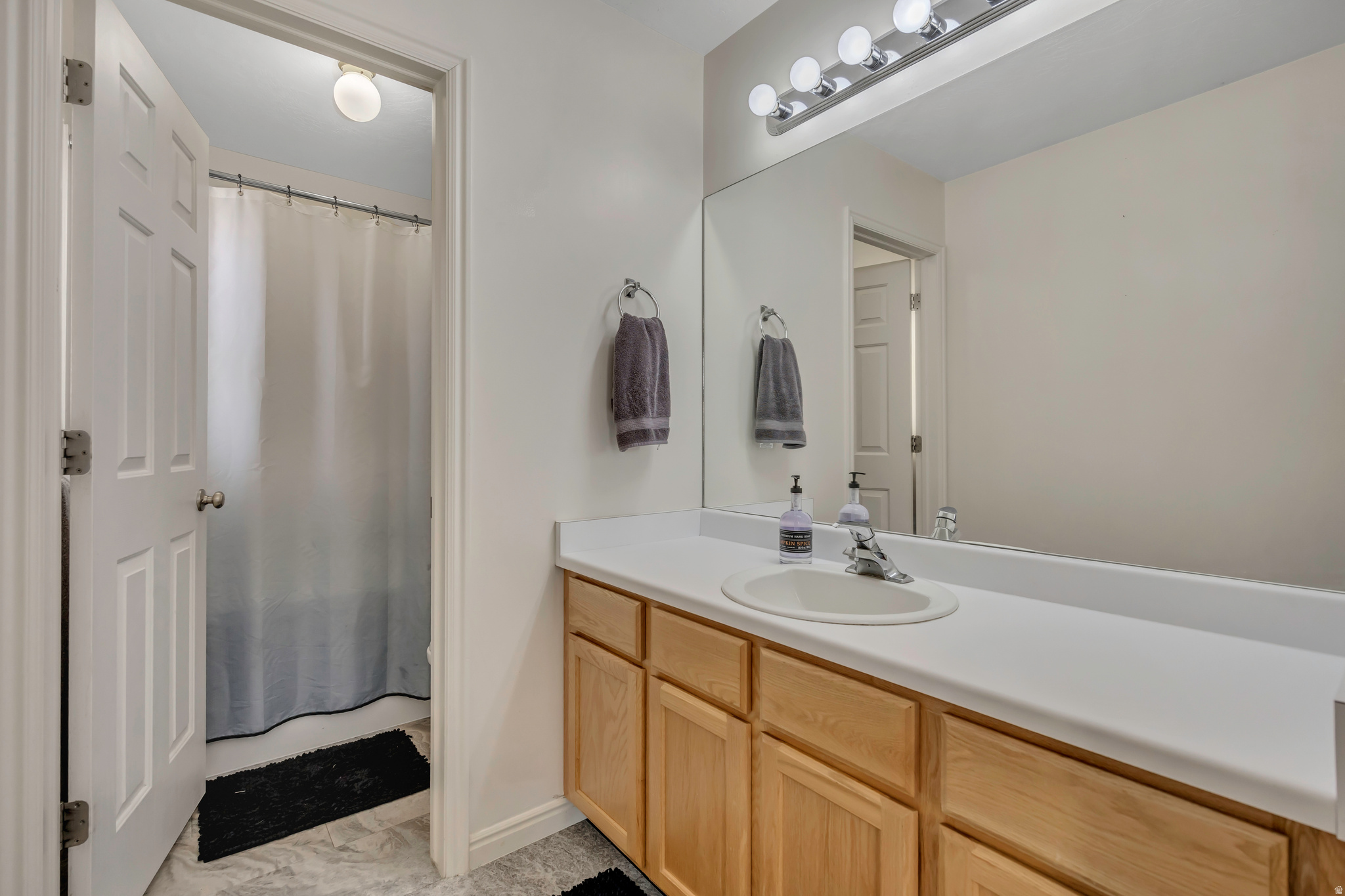 MEADOWS - Residential