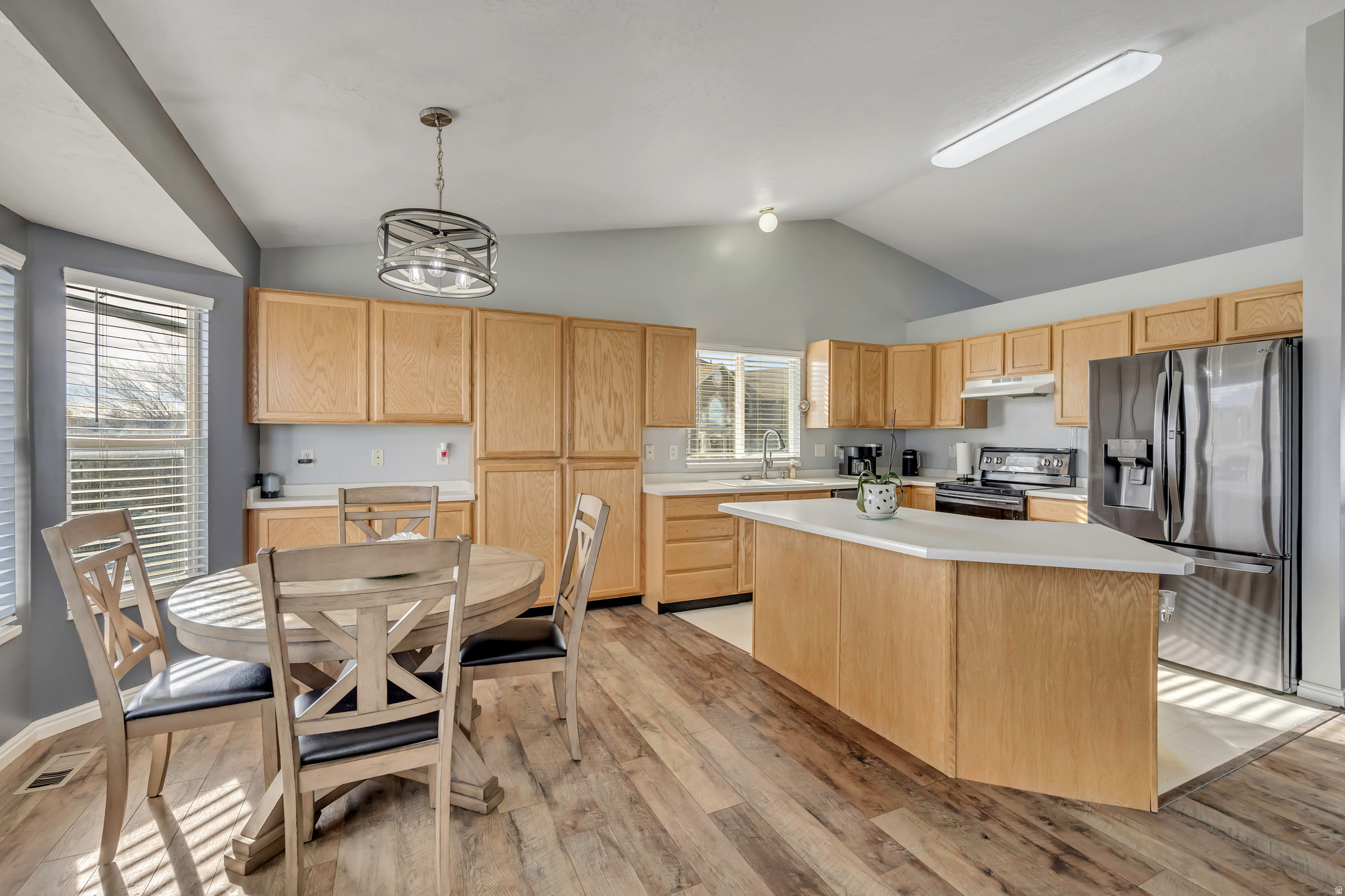 MEADOWS - Residential