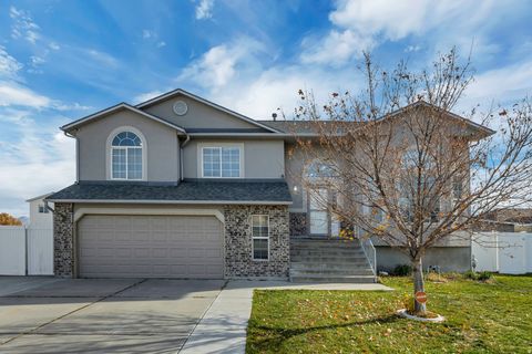 Tiny photo for 3013 S DOODLE BUG PL, West Valley City, UT 84128 (MLS # 2125001)