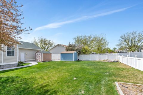 Tiny photo for 2018 W GLEN AVE, Riverton, UT 84065 (MLS # 2151318)