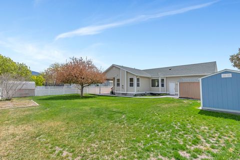 Tiny photo for 2018 W GLEN AVE, Riverton, UT 84065 (MLS # 2151318)