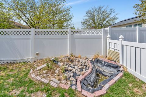 Tiny photo for 2018 W GLEN AVE, Riverton, UT 84065 (MLS # 2151318)