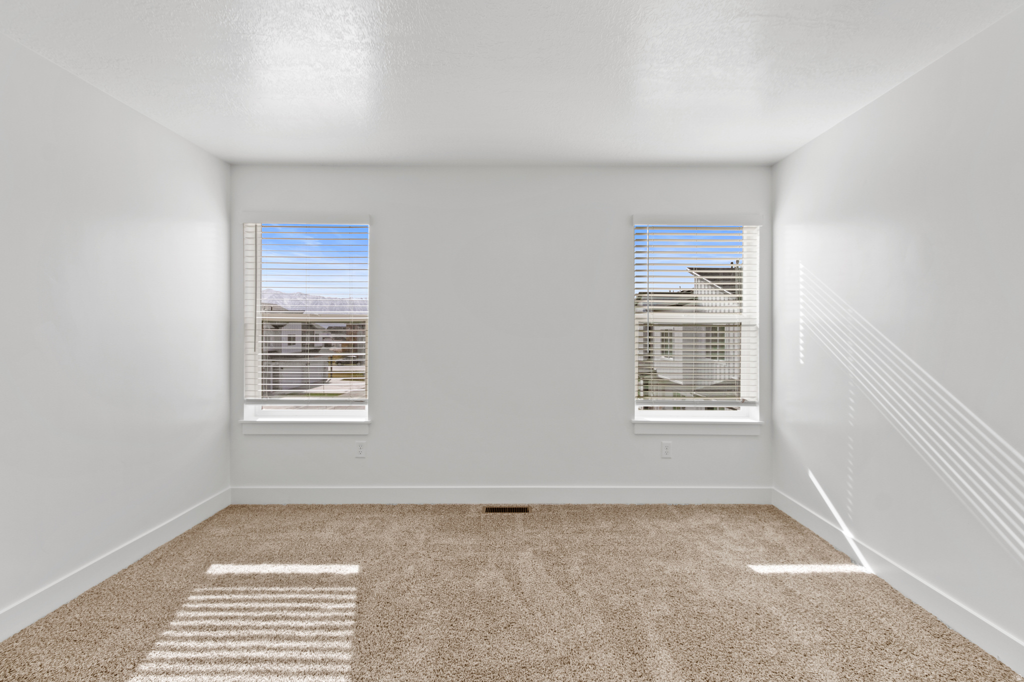 SUGAR CREEK - Residential