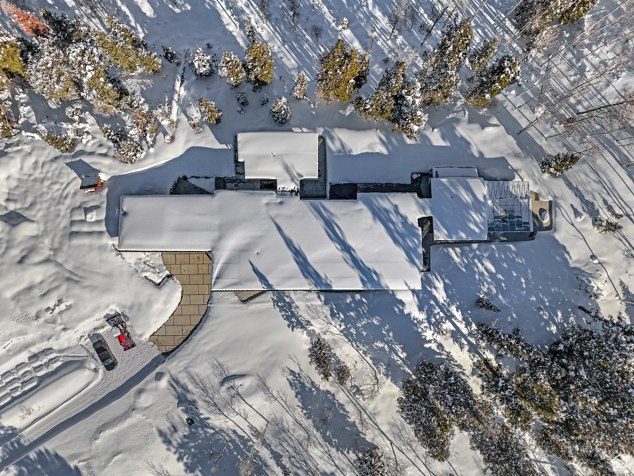 PINE MEADOW RANCH - Residential