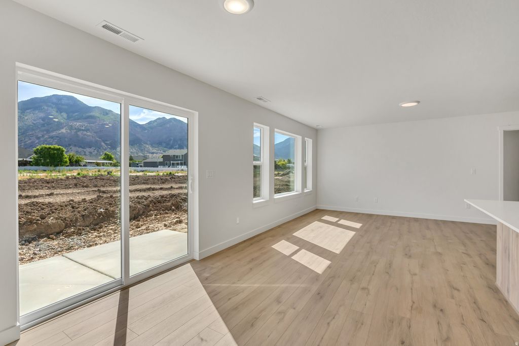 Photo of 1068 N SUMMIT VIEW DR W, Harrisville, UT 84404 (MLS # 2167565)