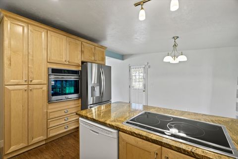 Tiny photo for 5331 S 750 E, South Ogden, UT 84405 (MLS # 2146997)