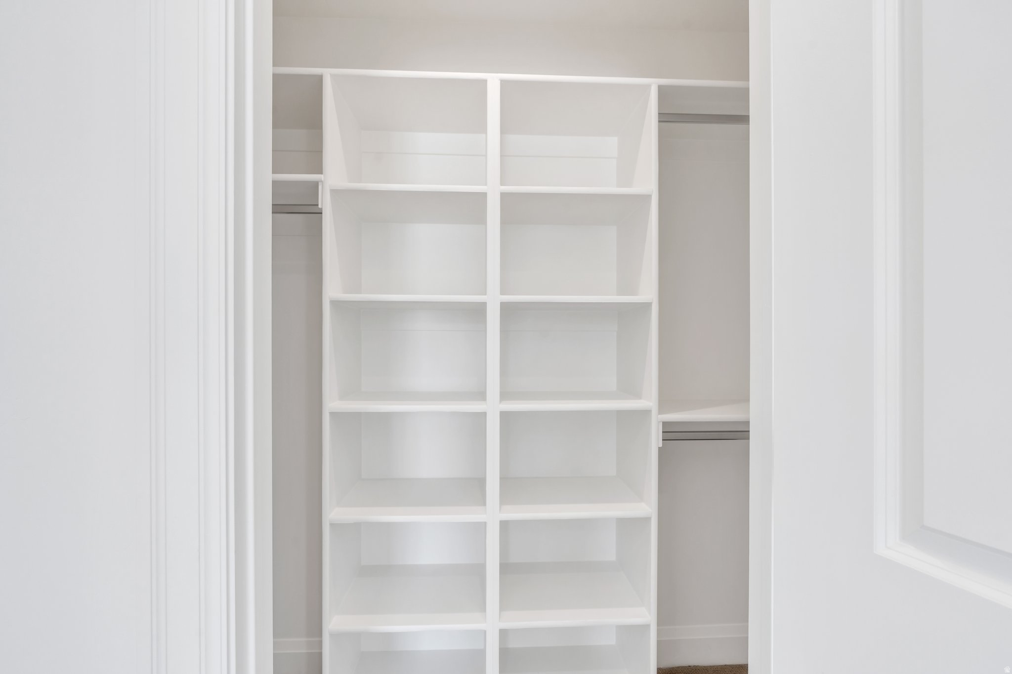 CAMDEN COMMONS - Residential