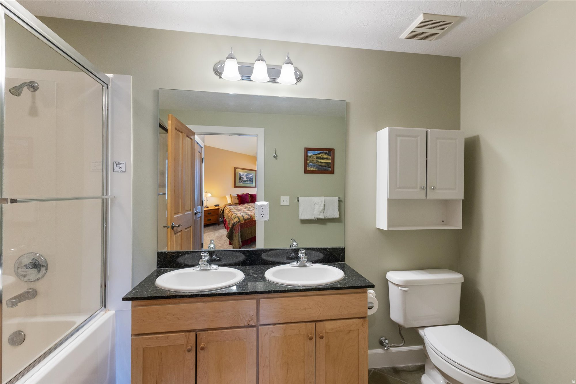 CRESTVIEW CONDOMINIUM PHASE 1 - Residential