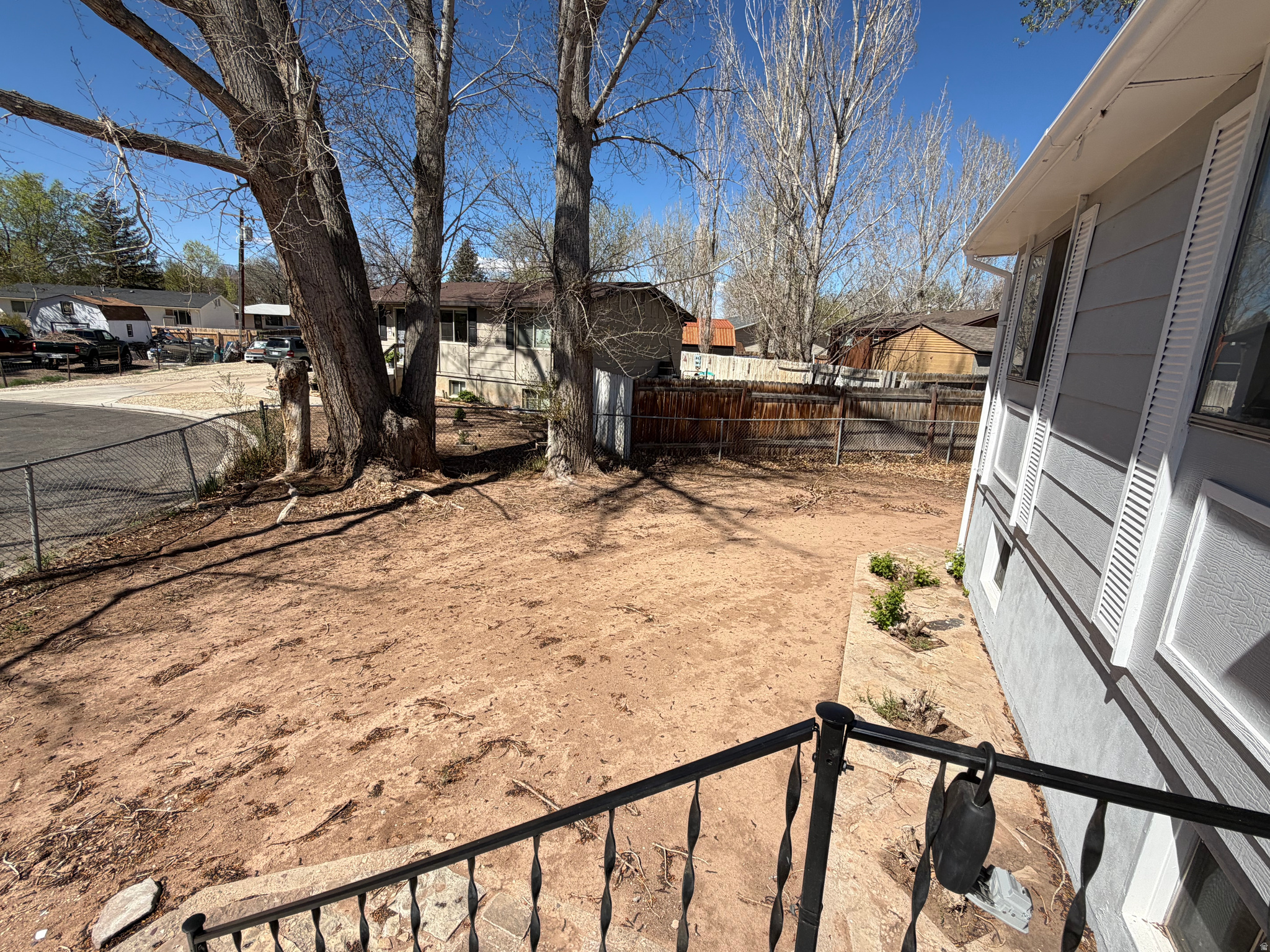 SUNNYVIEW EAST - Residential