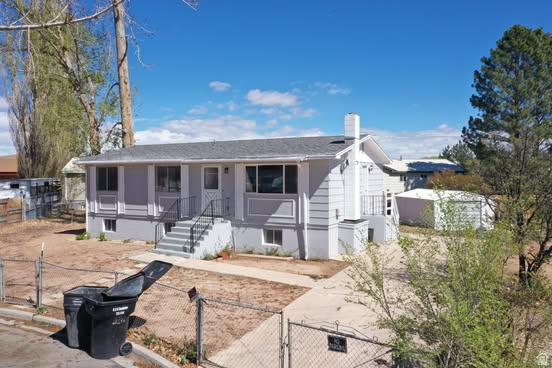 SUNNYVIEW EAST - Residential